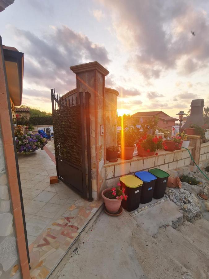 Casa Vacanze Villa Mimosa- Per Le Vacanze Vicino A Tropea Бриатико Экстерьер фото
