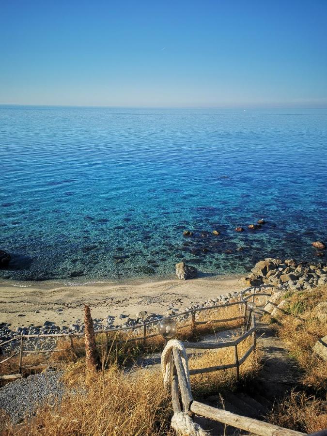 Casa Vacanze Villa Mimosa- Per Le Vacanze Vicino A Tropea Бриатико Экстерьер фото
